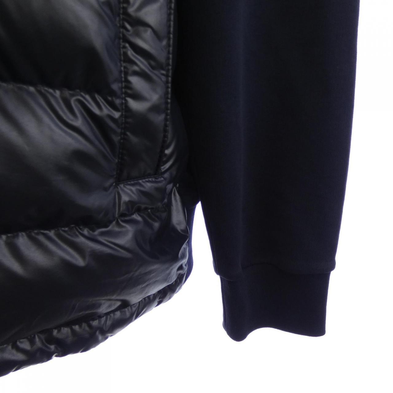 モンクレール MONCLER 20918G00059 ダウンジャケット