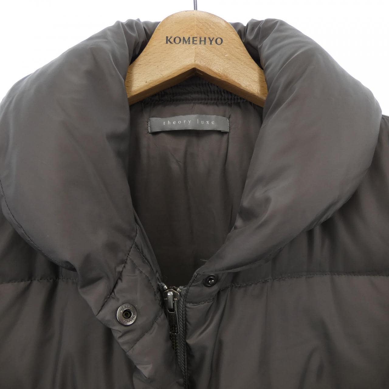 Theory luxe down jacket