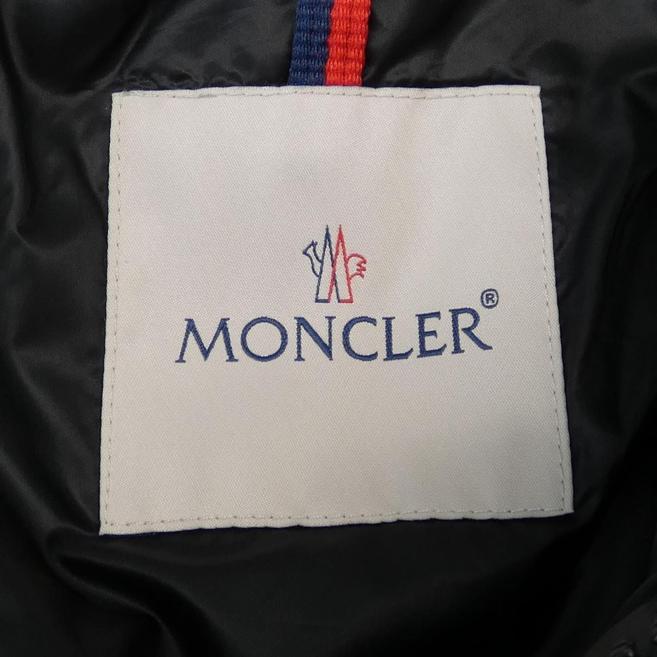 MONCLER蒙克勒羽绒服