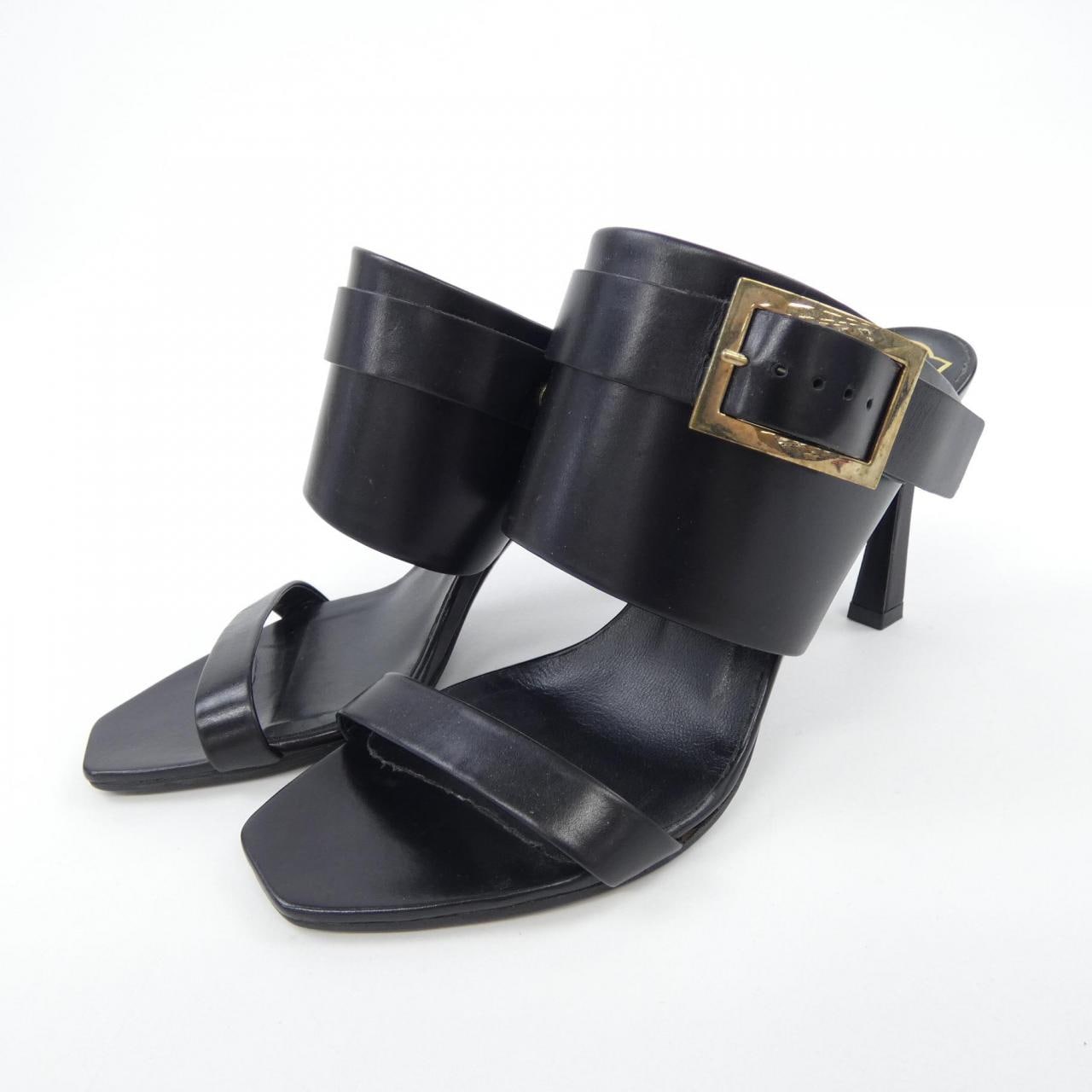 ロジェヴィヴィエ ROGER VIVIER サンダル