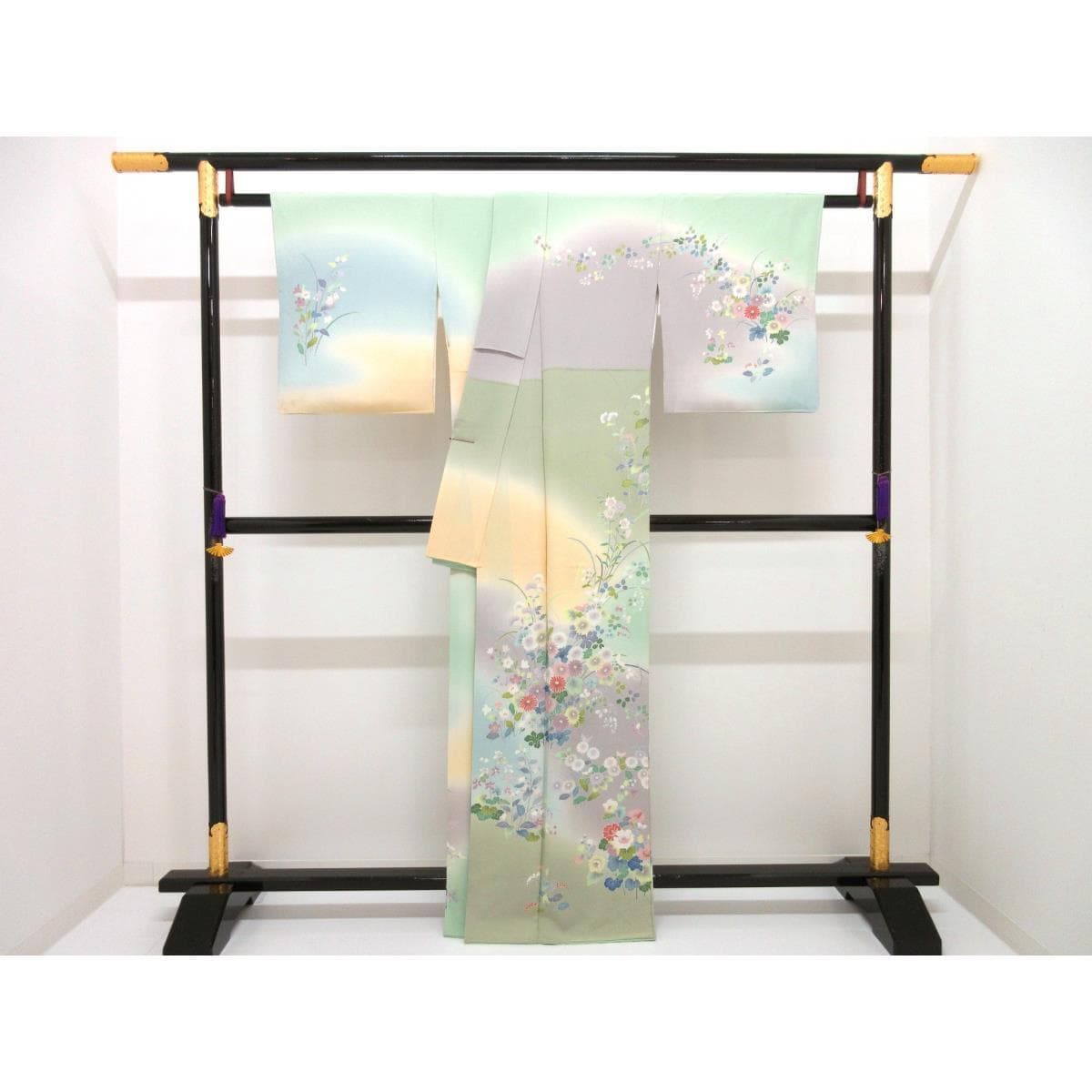 訪問着　友禅加工ボカシ染