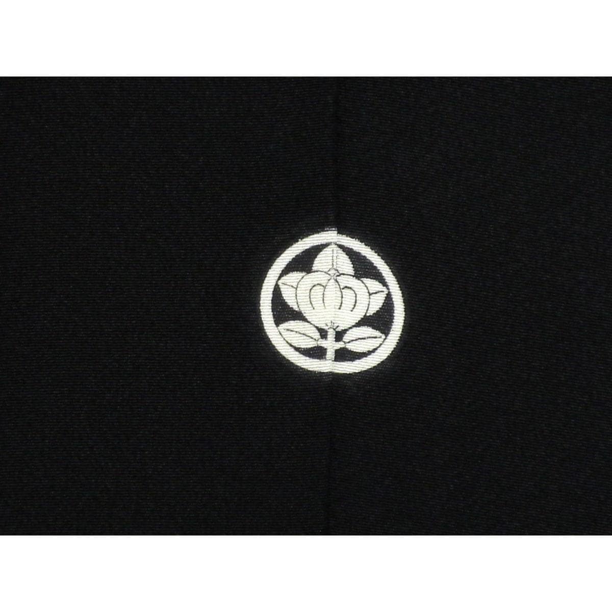 留袖　友禅金彩加工　刺繍入り　丸に橘