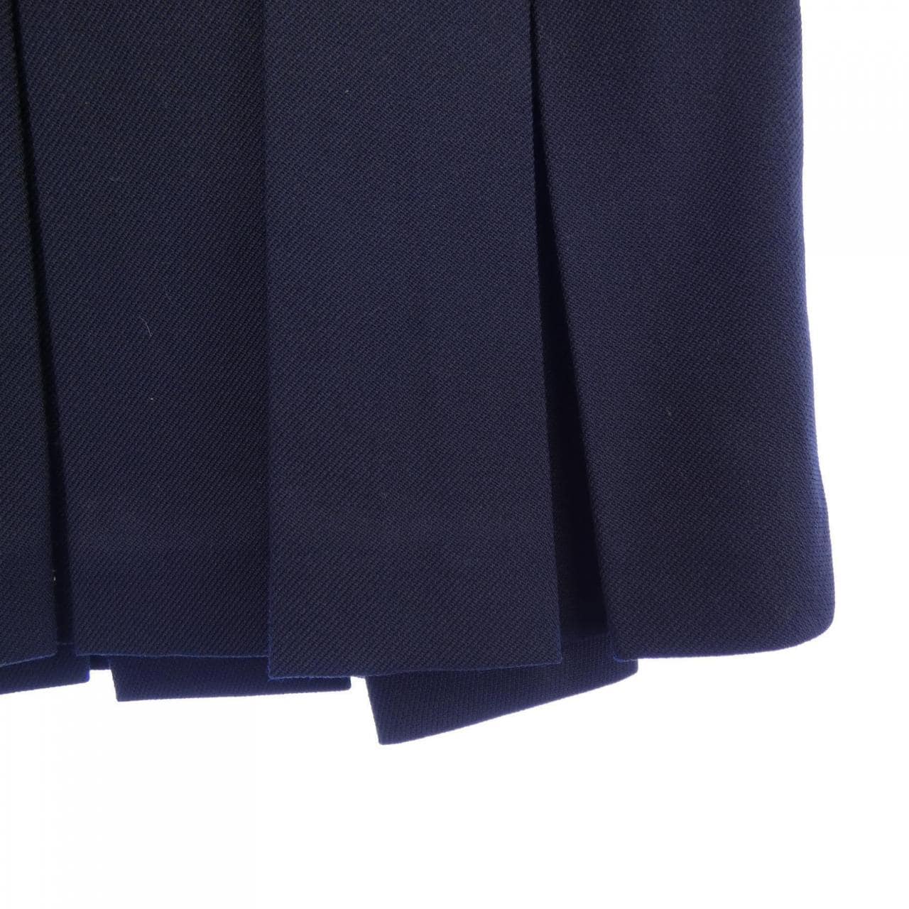 SHUSHU/TONG スカート