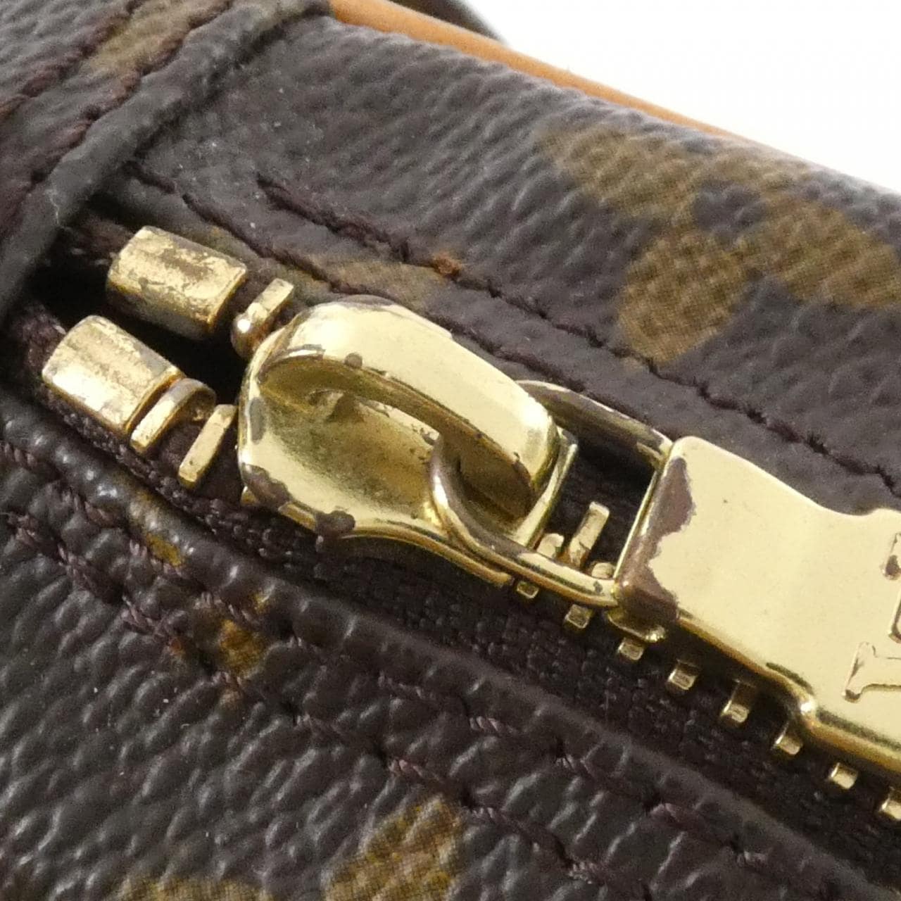 ルイヴィトン モノグラム アマゾン M45236 ショルダーバッグ