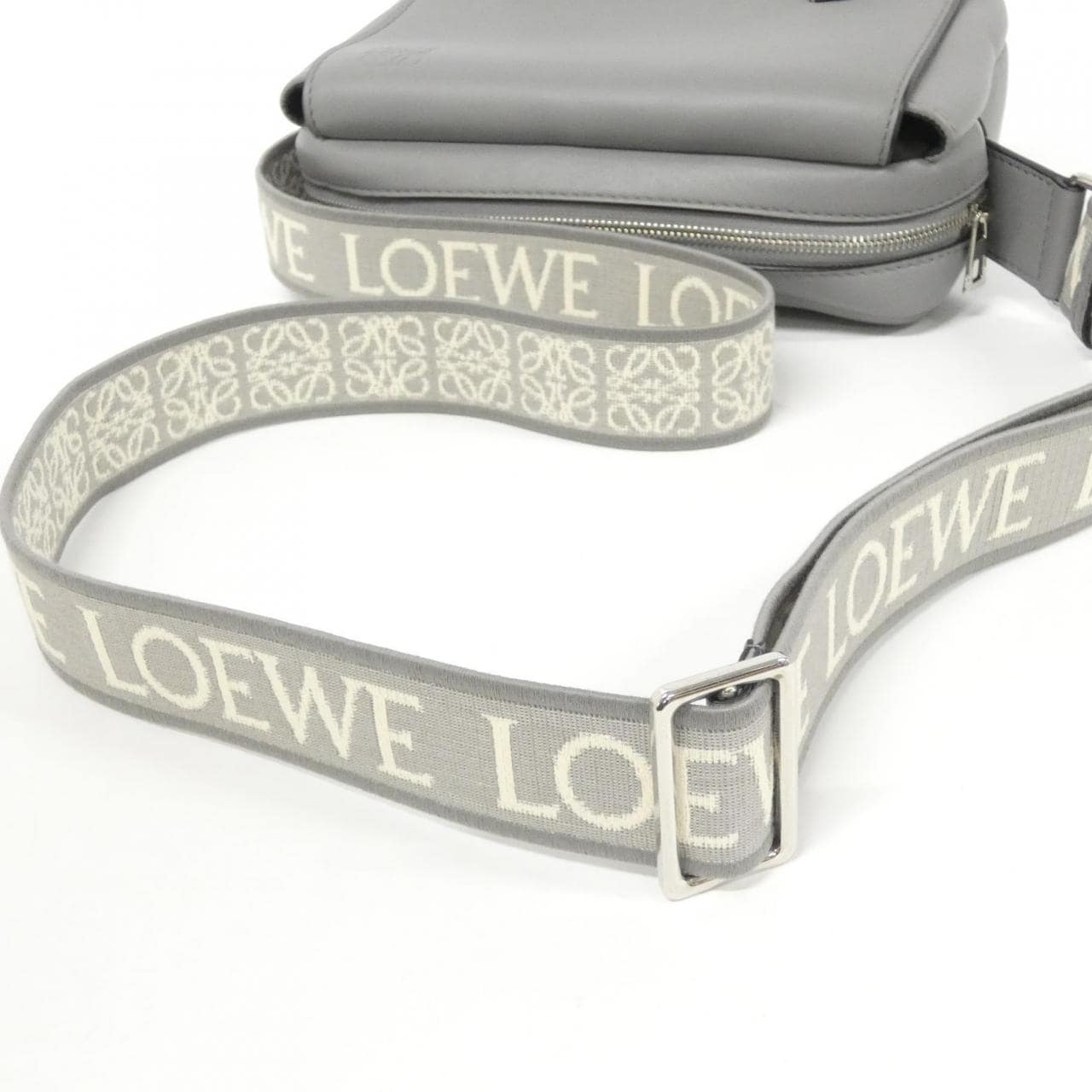 ロエベ ミリタリー メッセンジャー バッグ XS B553A72X27 ショルダーバッグ