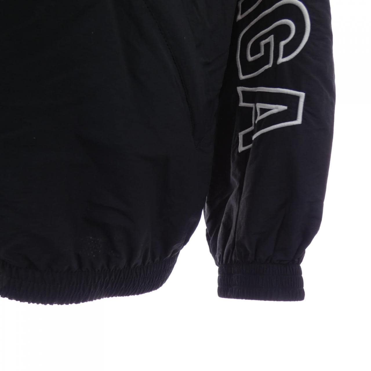 バレンシアガ BALENCIAGA 768920 TNO79 UNISEX ブルゾン