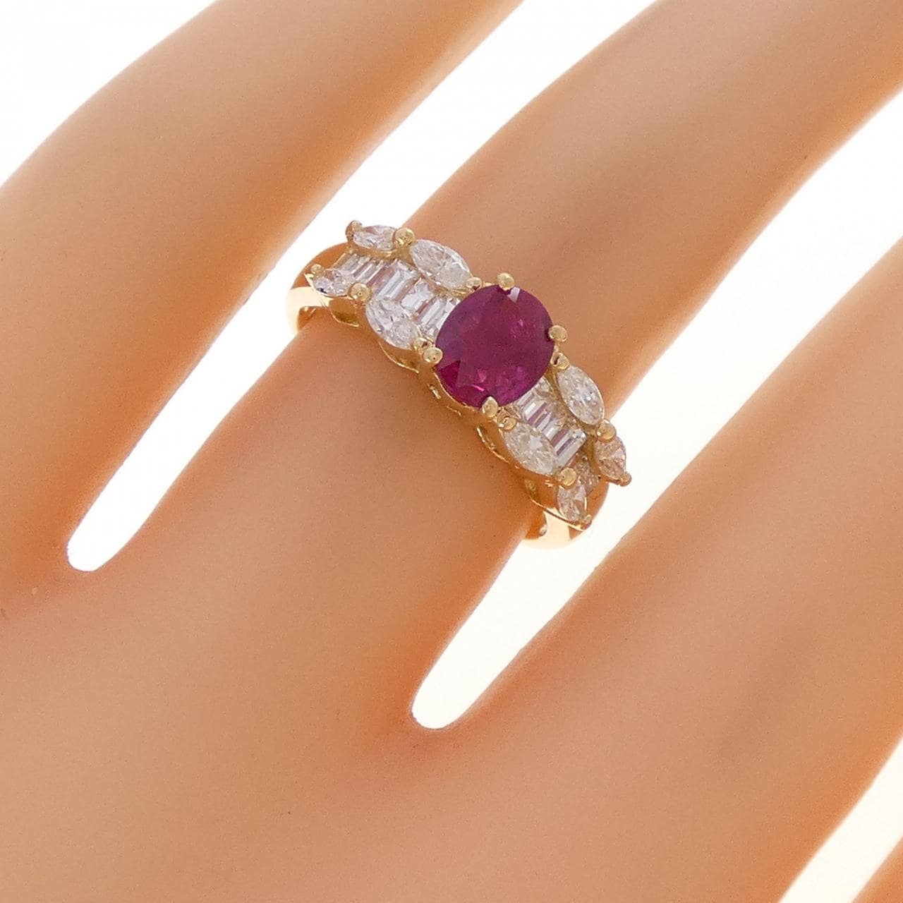 K18YG ルビー リング 0.67CT