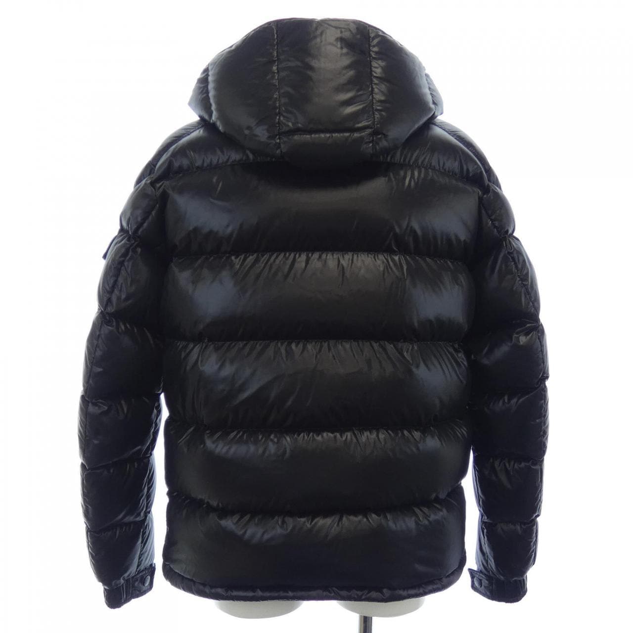 モンクレール MONCLER ダウンジャケット