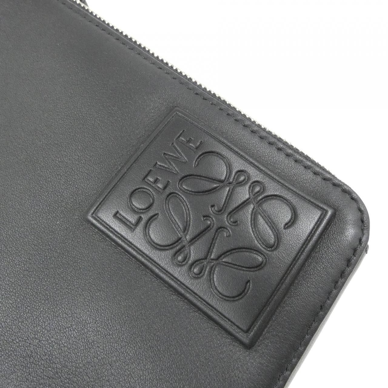 ロエベ バーティカル クロスボディ ポケット C565S59X03 ショルダーバッグ