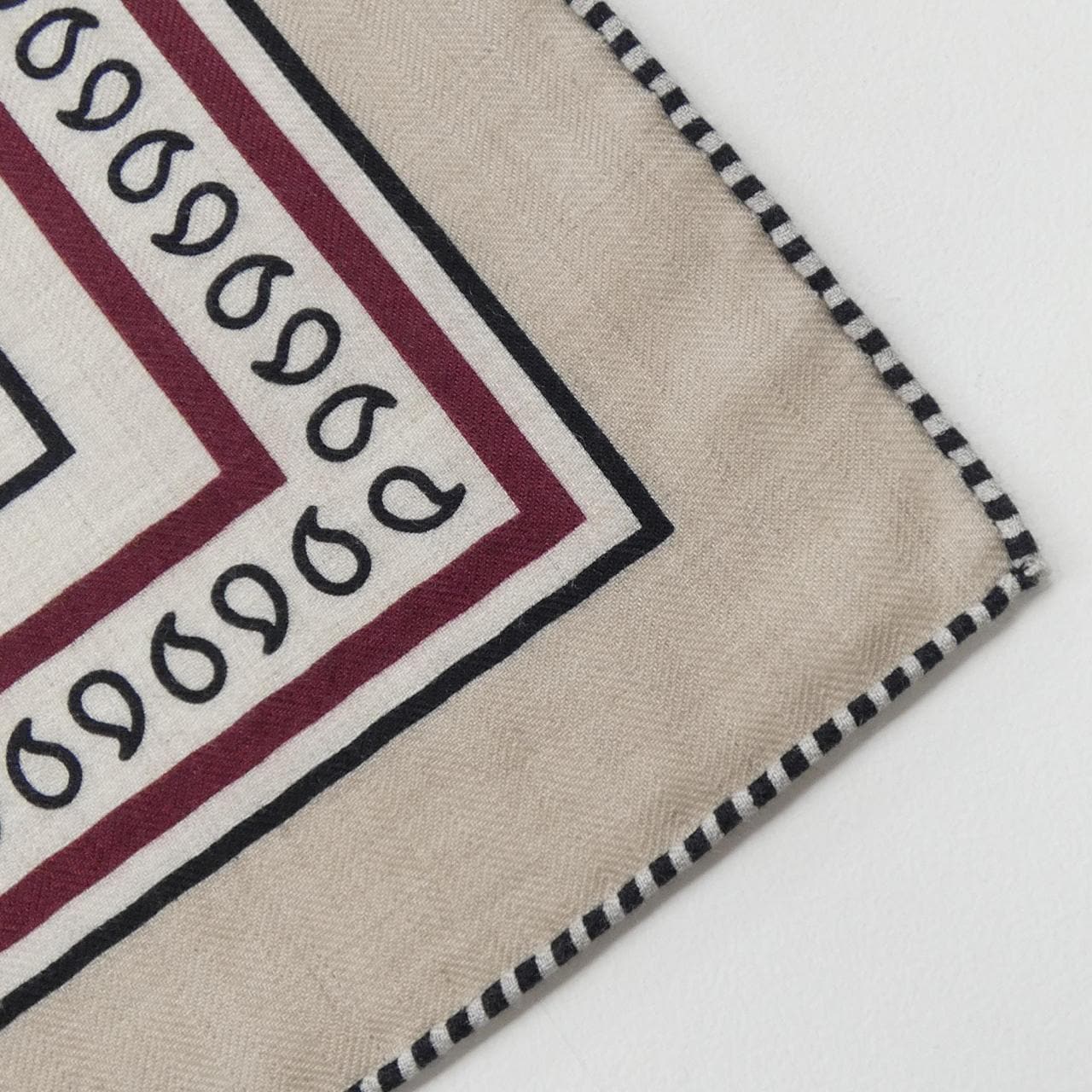 エルメス HERMES FESTIVAL DES AMAZONES BANDANA H244217S カレジェアン140 ショール