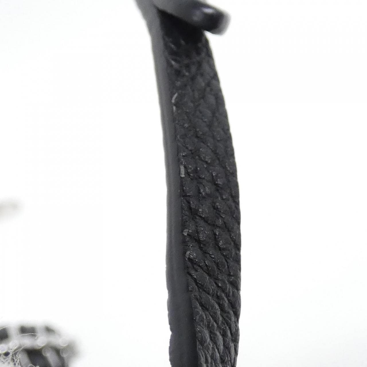 ルイヴィトン マヒナ(フライトモード) ベラ M21096 ショルダーバッグ