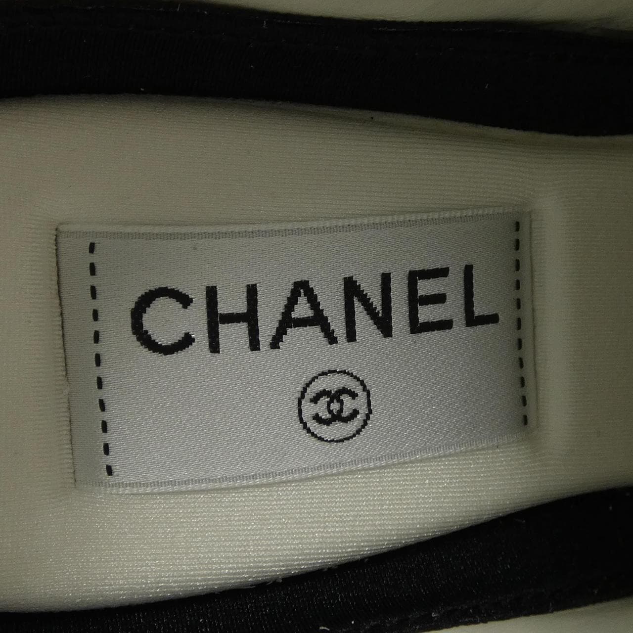 シャネル CHANEL スニーカー