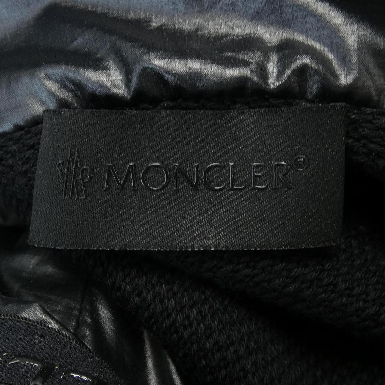 MONCLER蒙克勒羽绒服