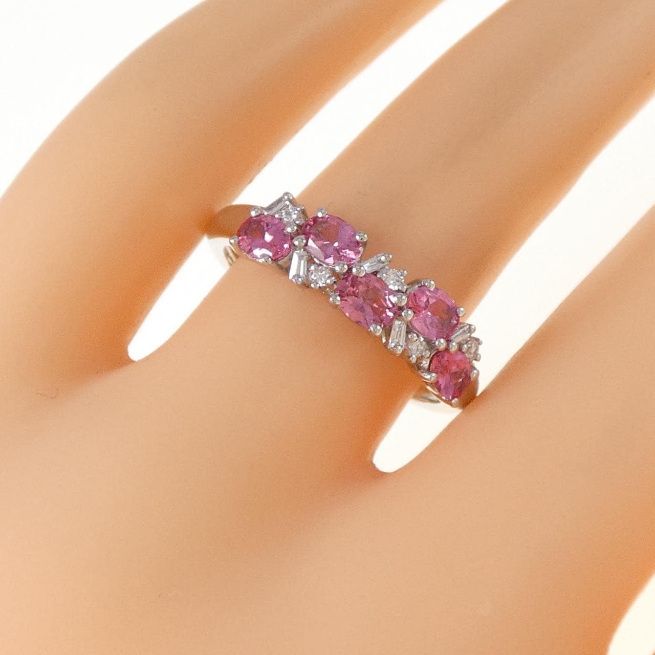 PT950尖晶石戒指 0.70CT