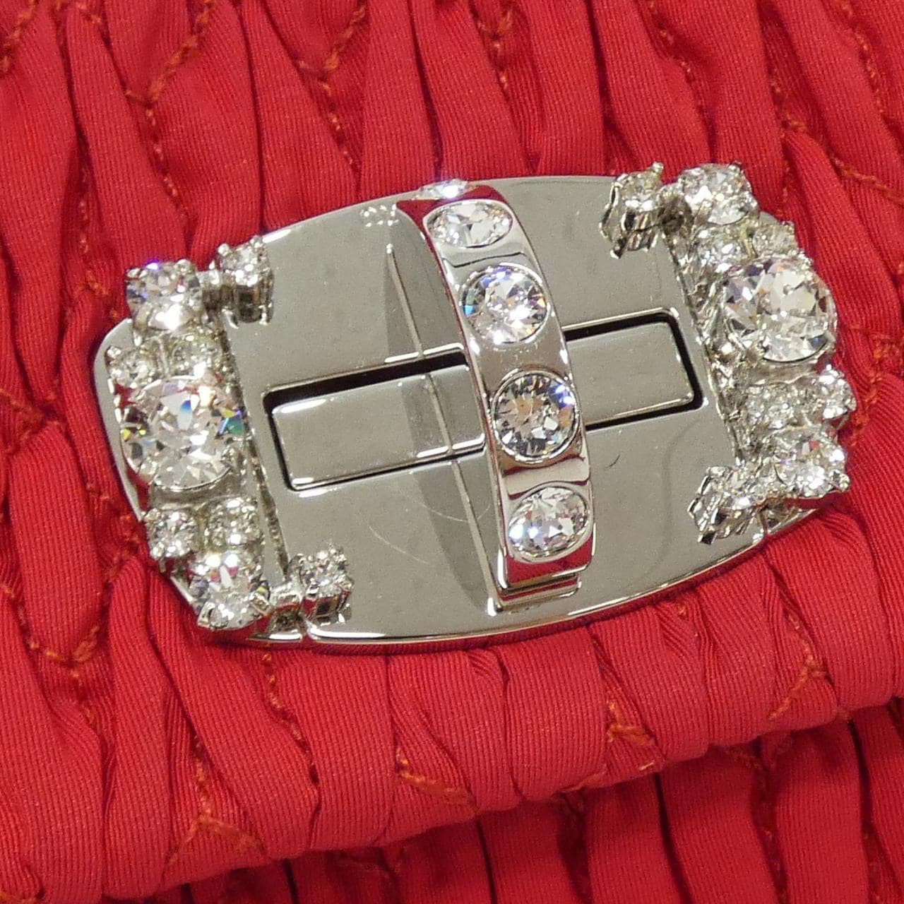 ミュウミュウ RP0415 ショルダーバッグ