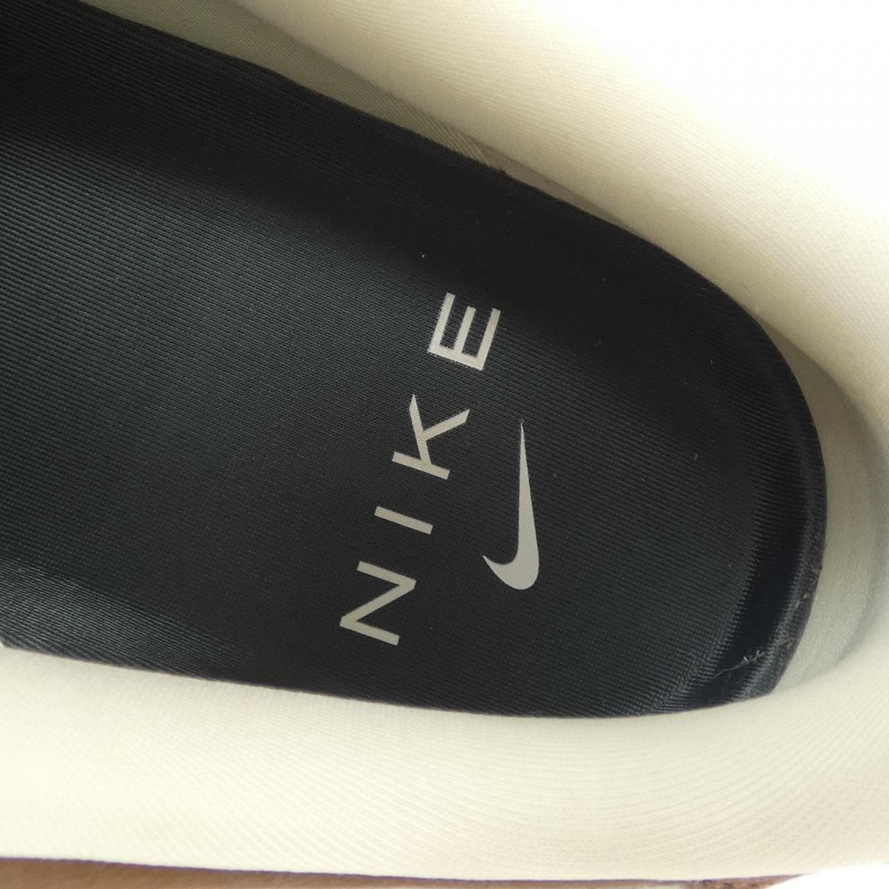 ナイキ NIKE スニーカー