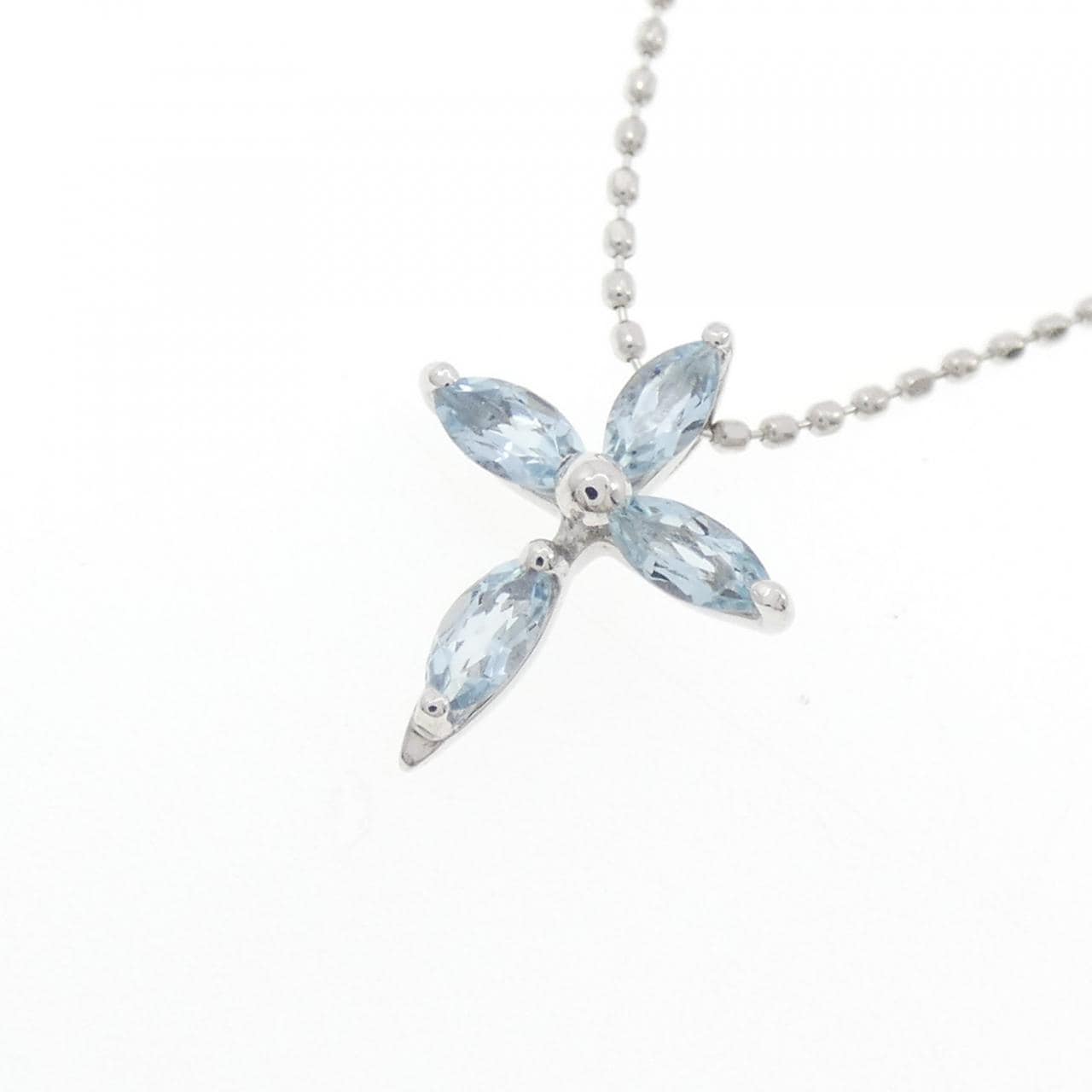 K18WG クロス アクアマリン ネックレス