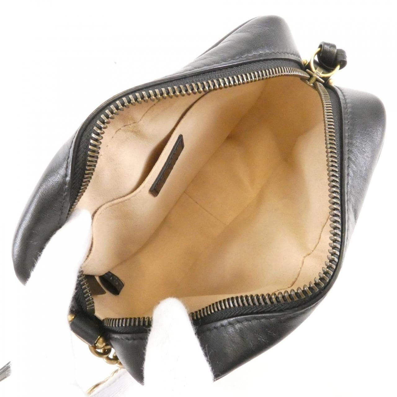 グッチ GG MARMONT 735355 DTD1T ショルダーバッグ