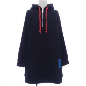 グッチ GUCCI パーカー