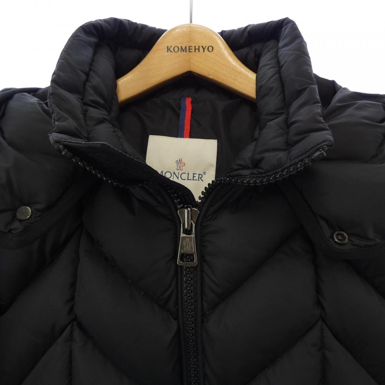 モンクレール MONCLER BERRIAT ダウンジャケット