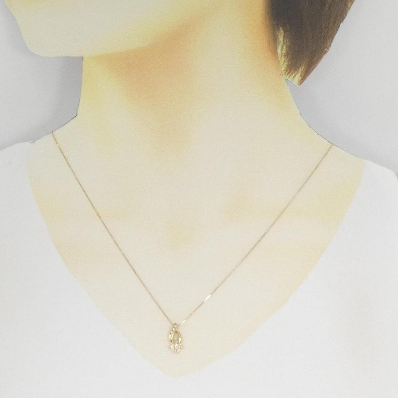 K18YG フラワー ダイヤモンド ネックレス 0.15CT