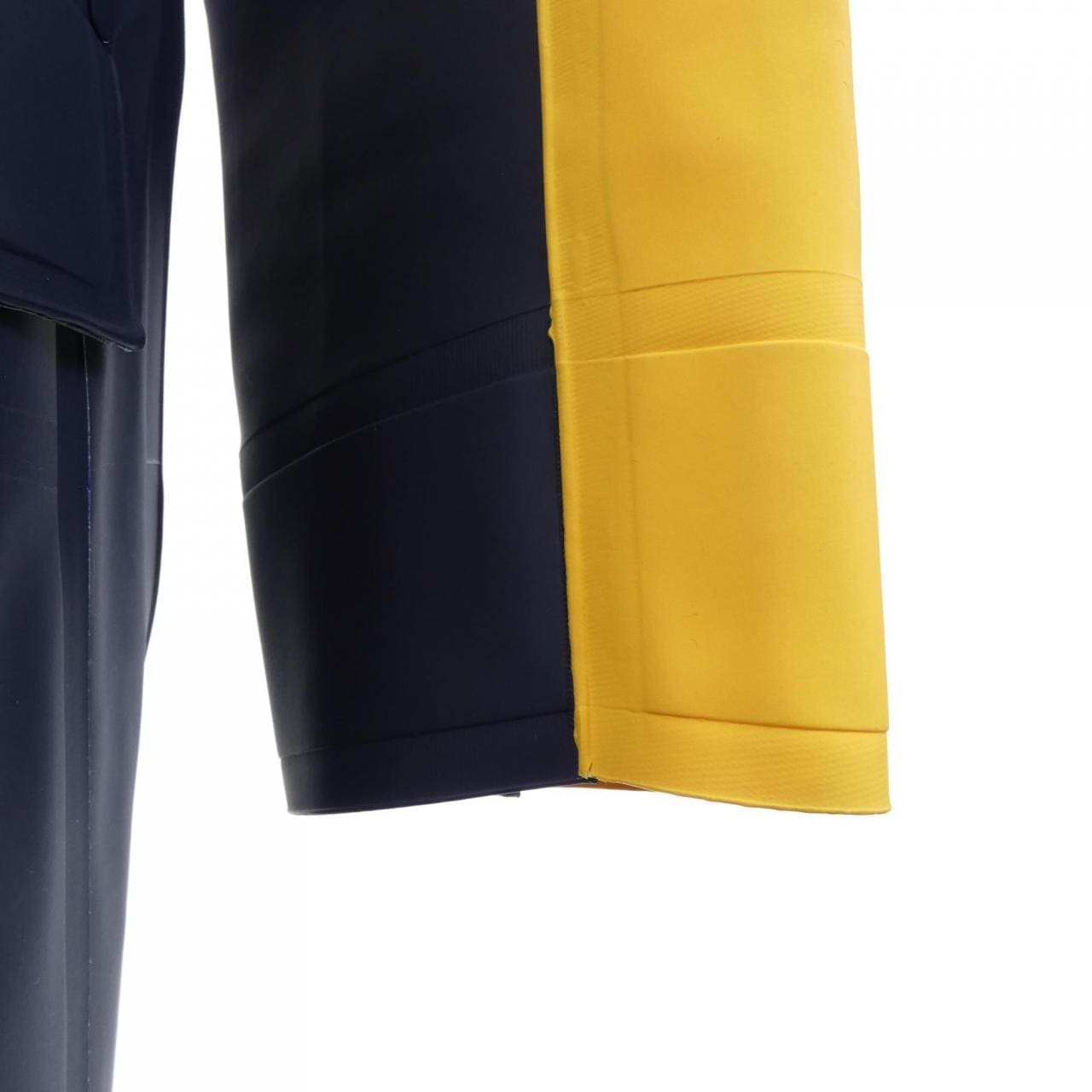 Maruni MARNI JSMAZ01QT0TP555外套