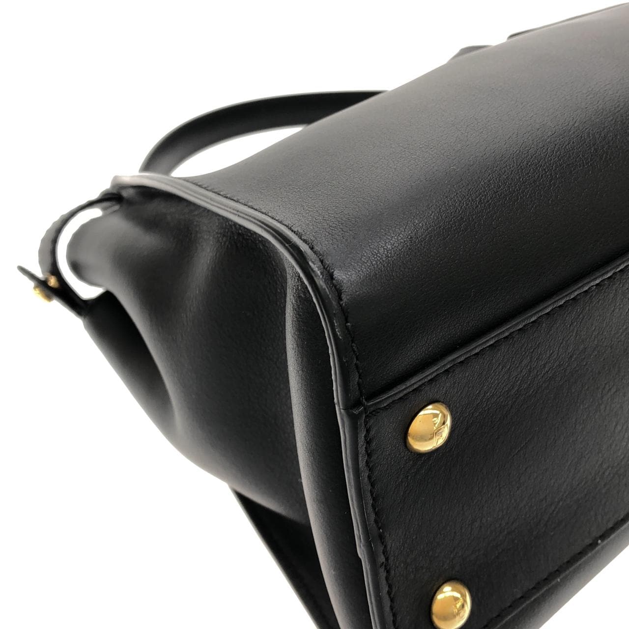 フェンディ ピーカブー 8BN290 3ZN バッグ