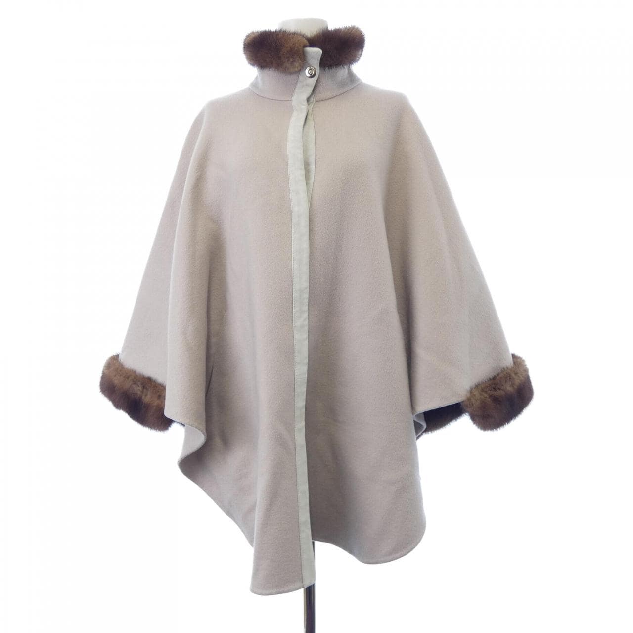 ロロピアーナ Loro Piana ケープ
