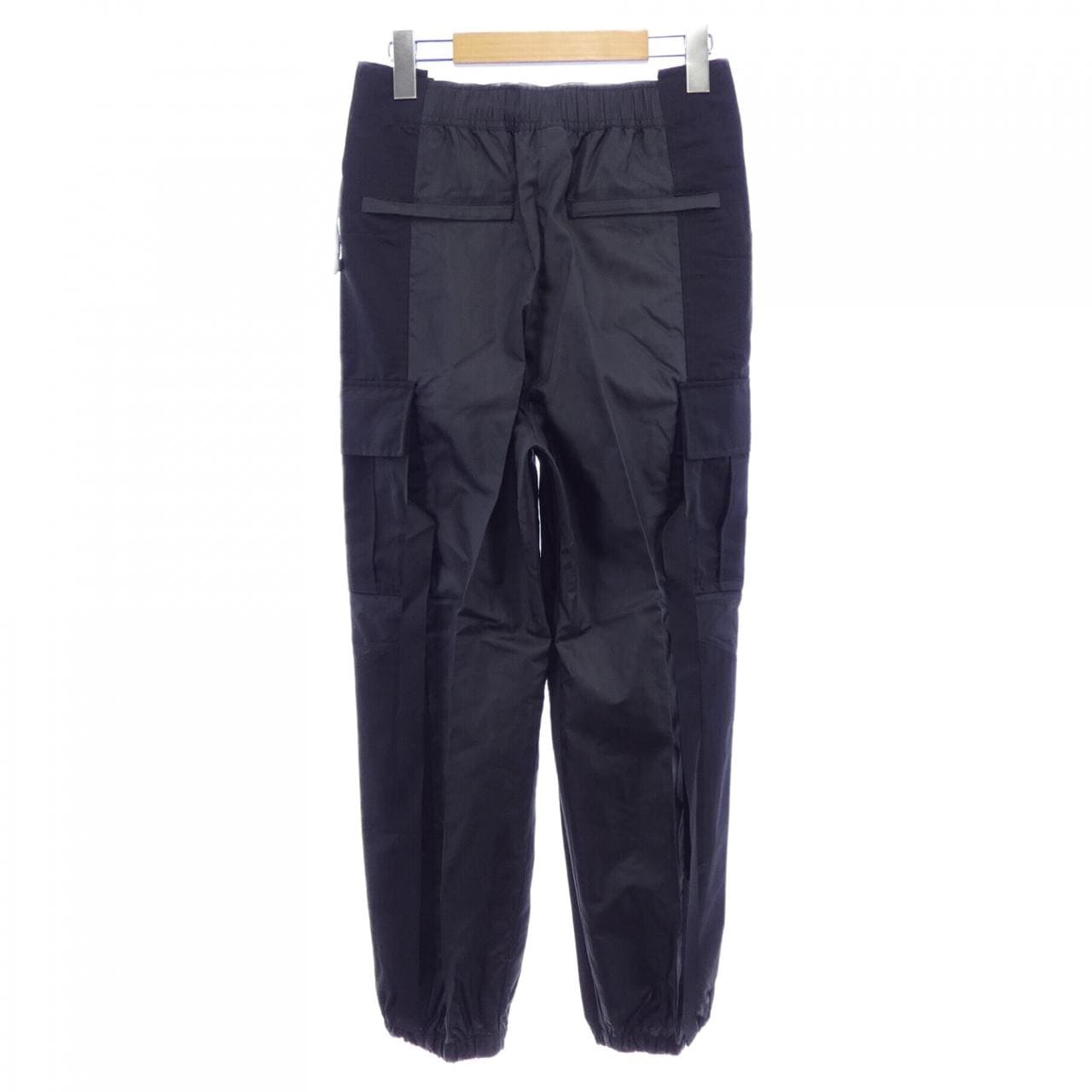 サカイ SACAI 22-0530S DQ9061 010 パンツ
