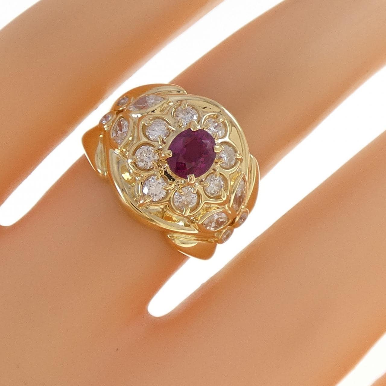 K18YG ルビー リング 0.68CT