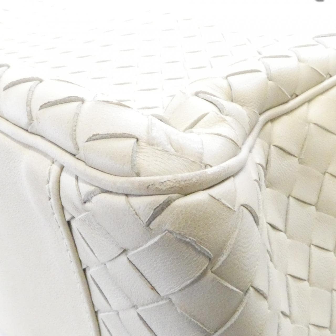 ボッテガヴェネタ バッグ