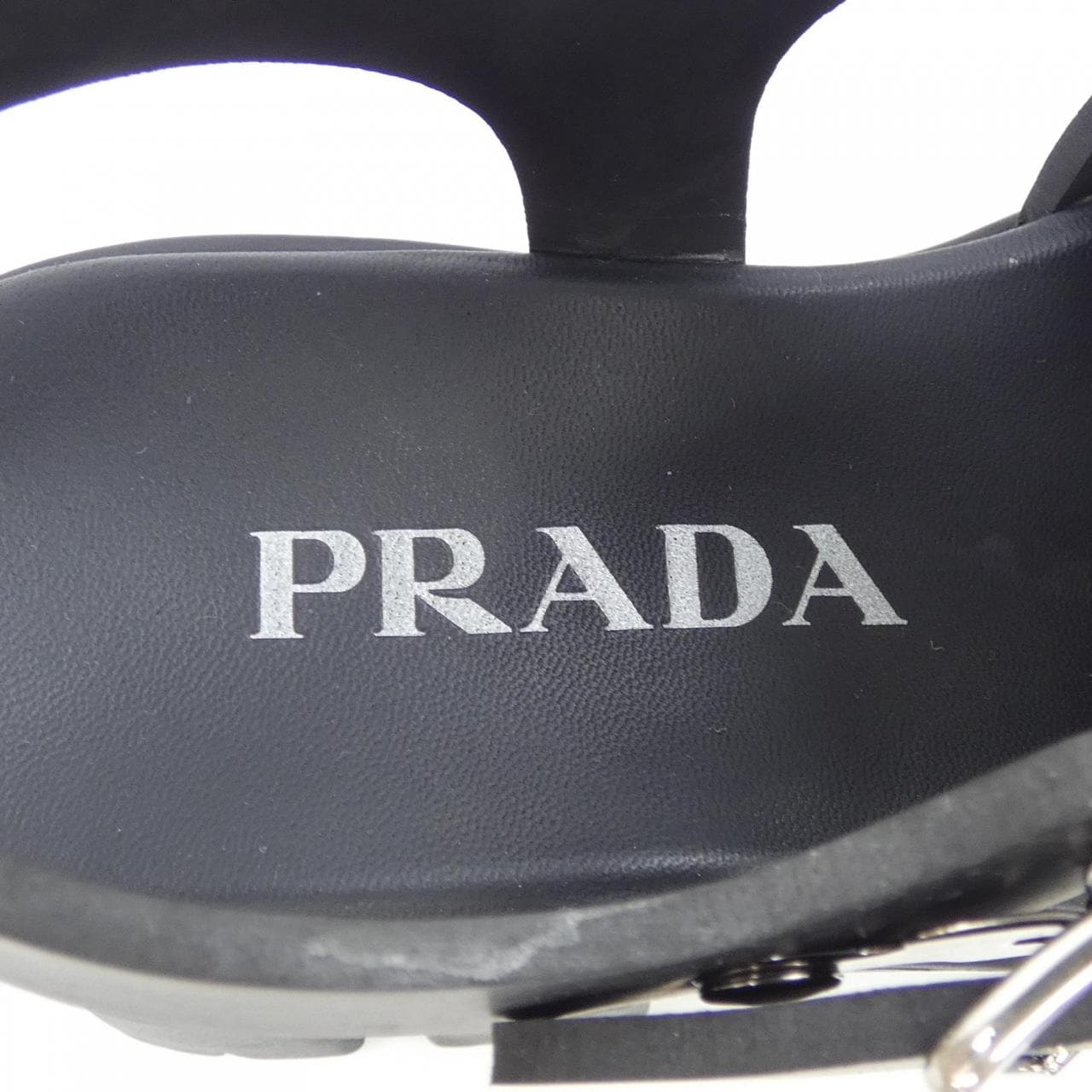 プラダ PRADA トライアングルロゴ モノリス 1X853M フォームラバー サンダル
