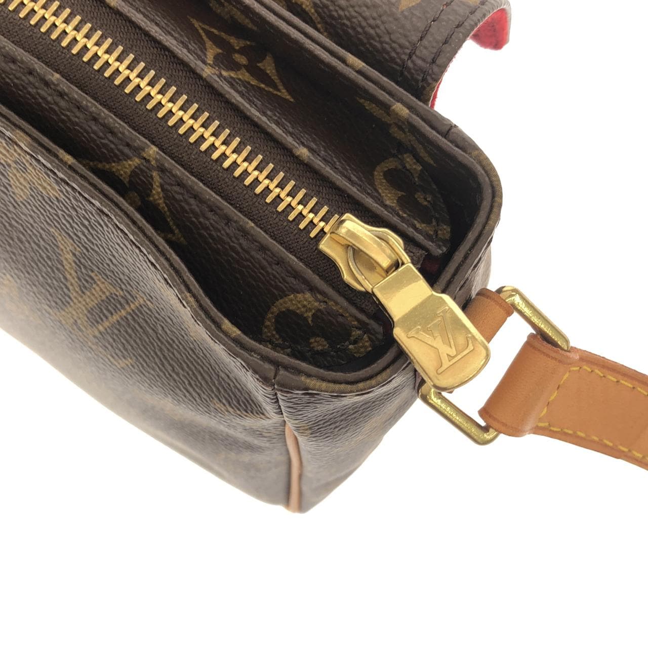 ルイヴィトン モノグラム ヴィバ シテ PM M51165 ショルダーバッグ
