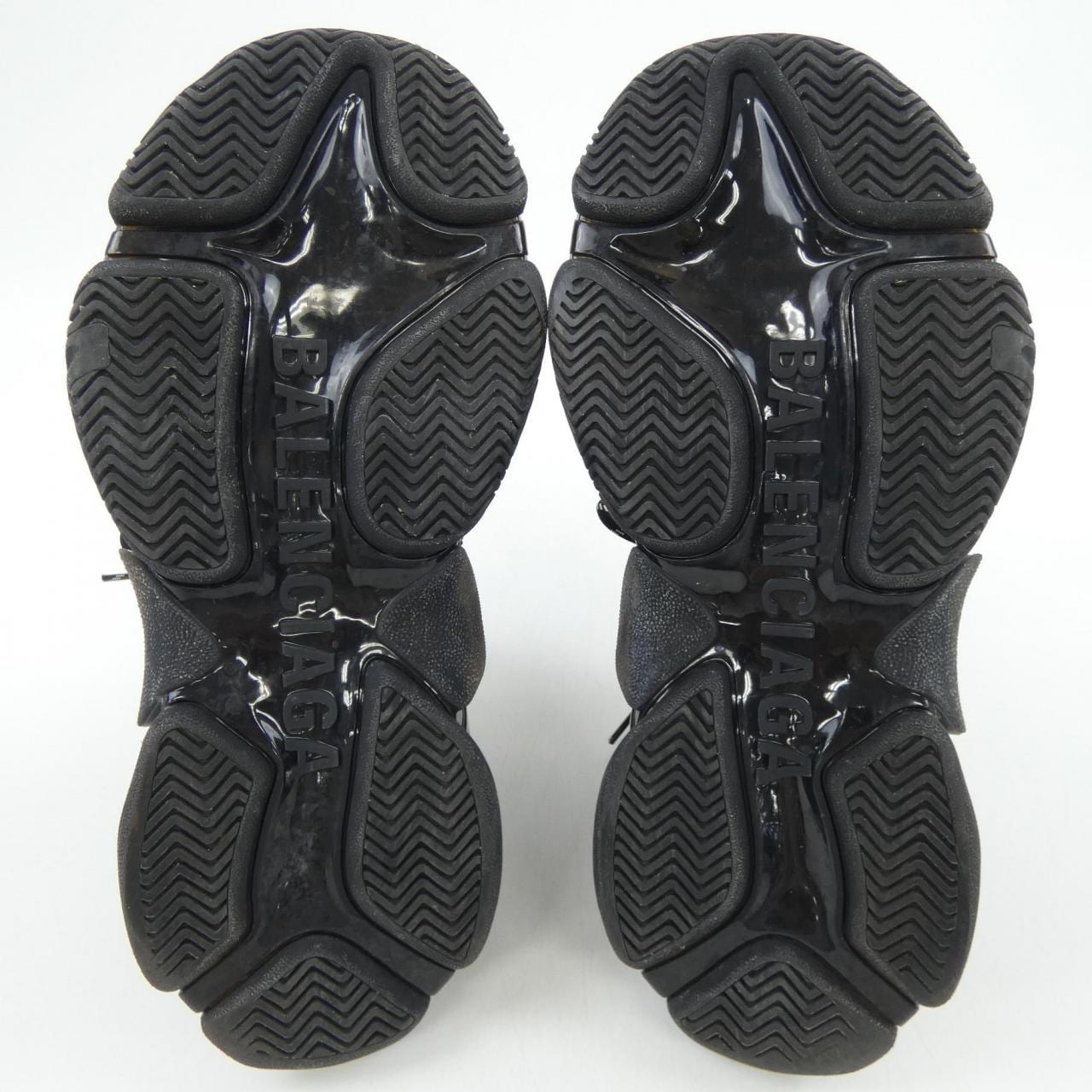 バレンシアガ BALENCIAGA 541624 TRIPLE S スニーカー