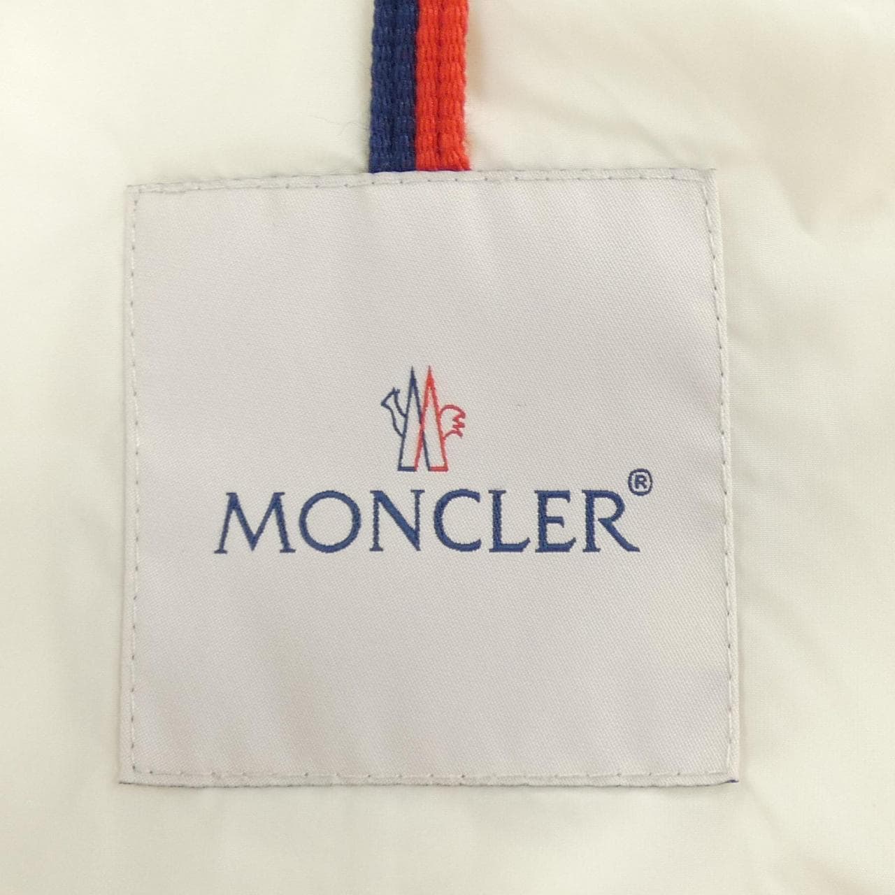 モンクレール MONCLER NESEA ダウンジャケット