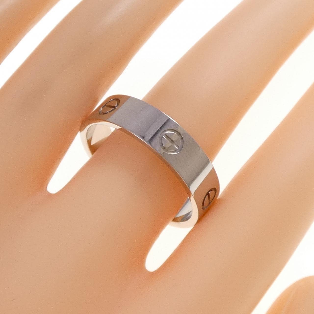 カルティエ ラブ  リング