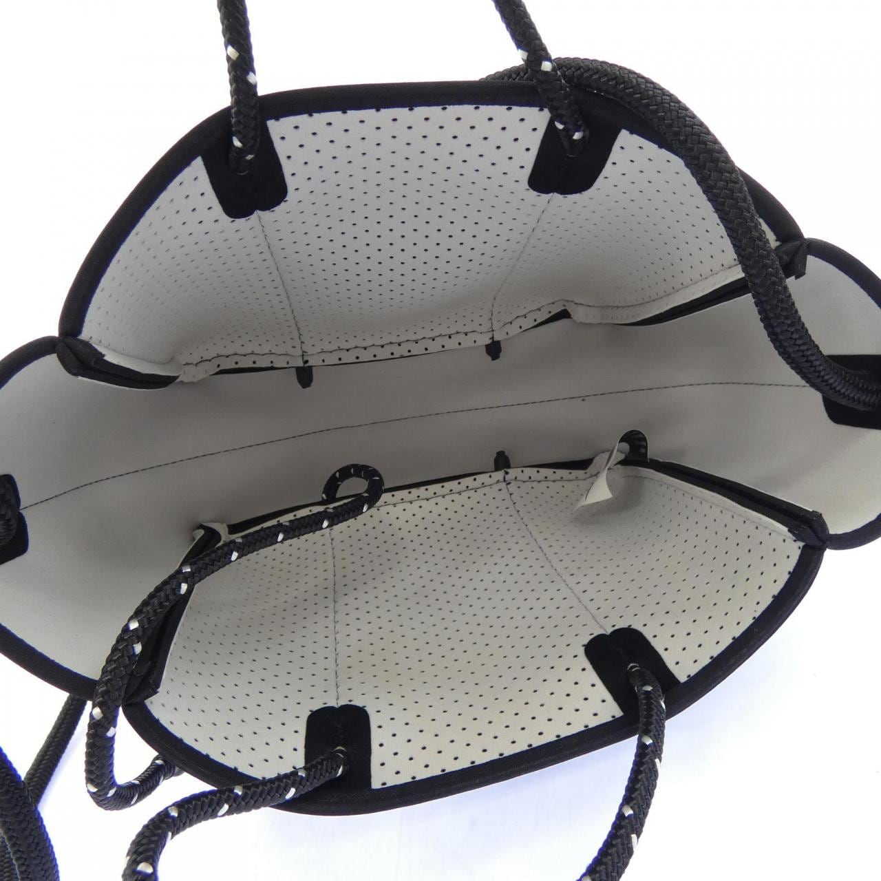 ステイトオブエスケープ STATE OF ESCAPE BAG