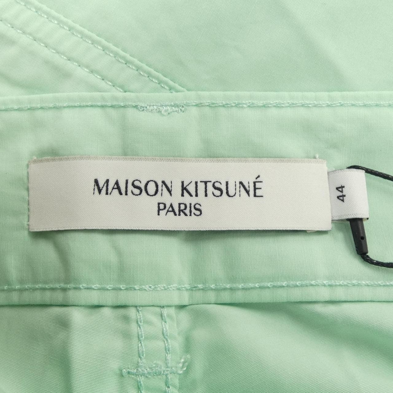 メゾンキツネ MAISON KITSUNE ショートパンツ