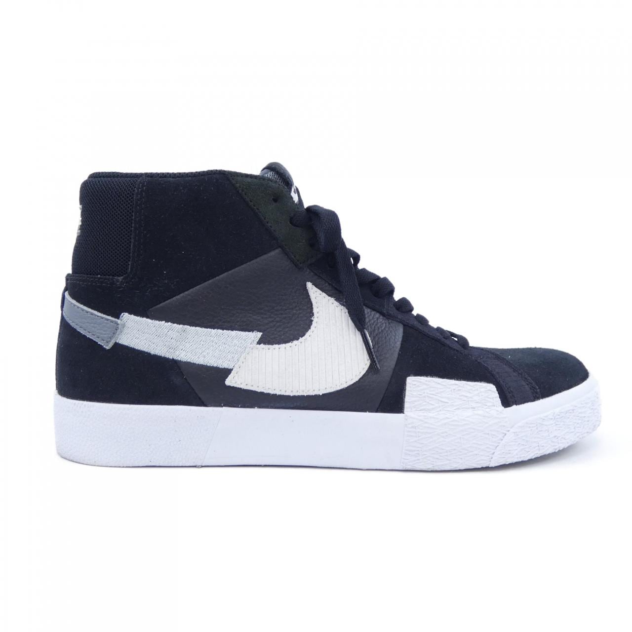 ナイキ NIKE DA8854-001 スニーカー