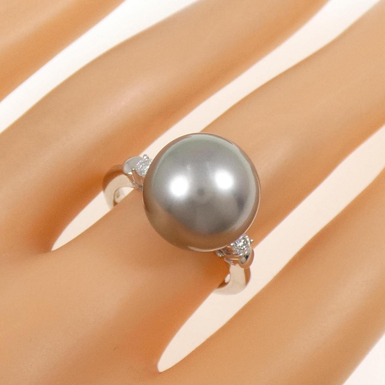 PT950 黒蝶パール リング 12.9mm