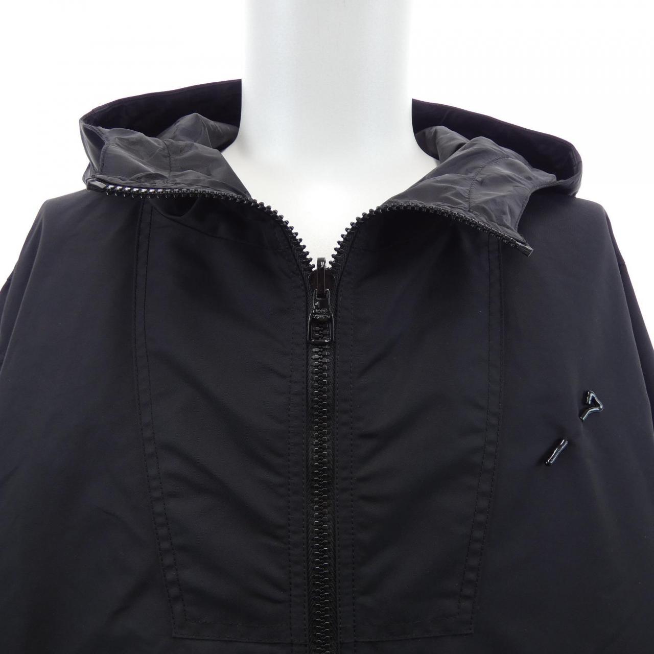 ルイヴィトン LOUIS VUITTON モノグラムリバーシブルナイロンウインドブレーカー HLB46WMO6 ブルゾン