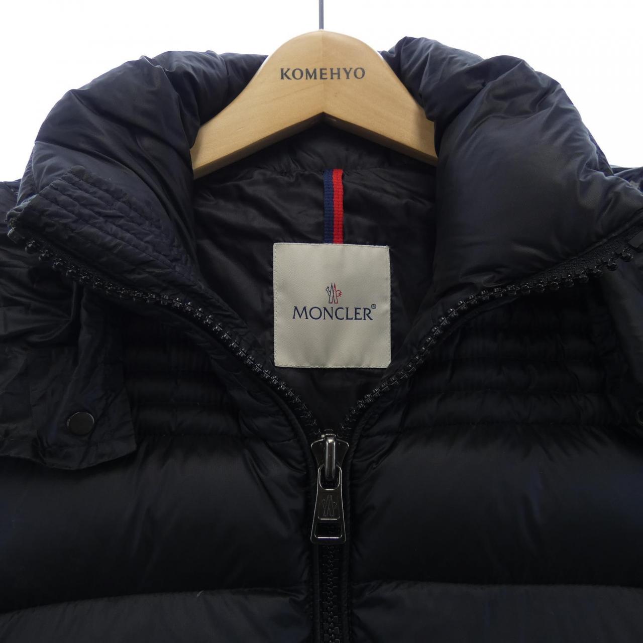 MONCLER蒙克勒羽绒服