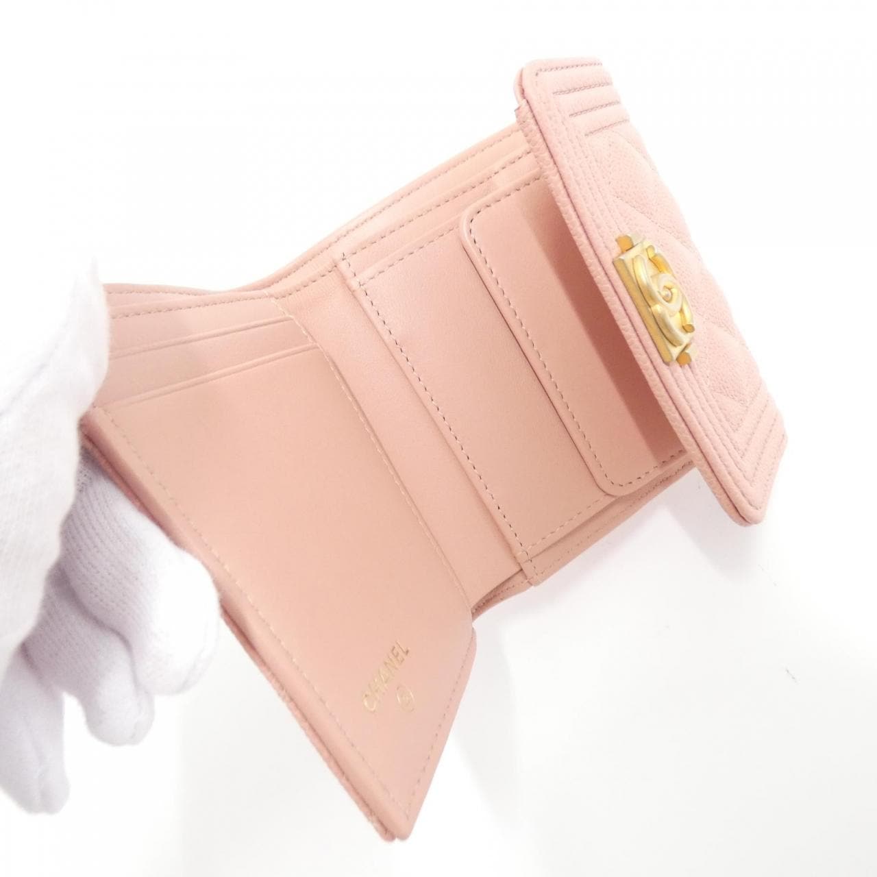 シャネル ボーイシャネル ライン 84068 財布