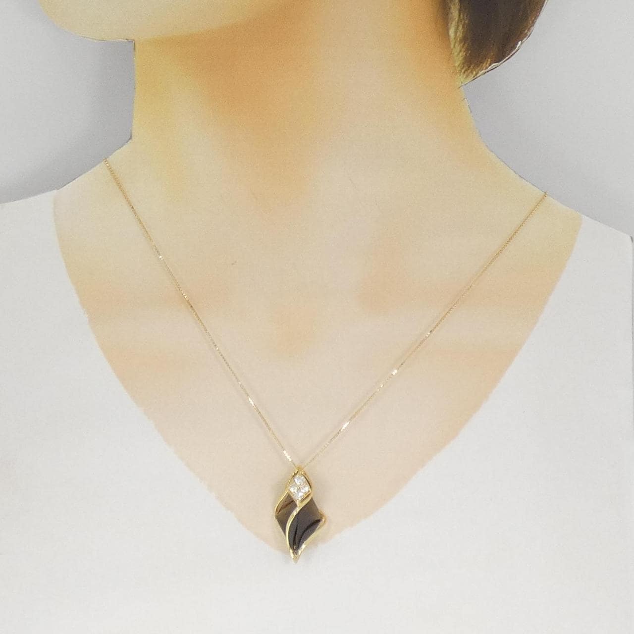 ジュネ スモーキークオーツ ネックレス