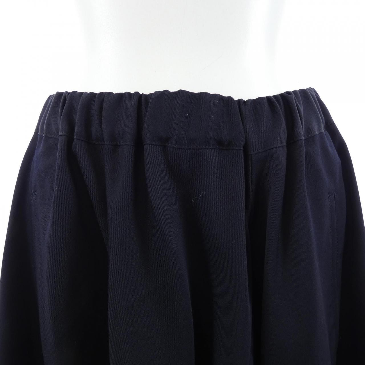 コムデギャルソン COMME des GARCONS GD-S024 スカート