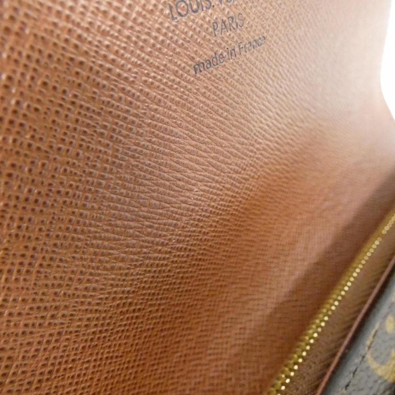 ルイヴィトン モノグラム ポルトフォイユ サラ M60531 財布