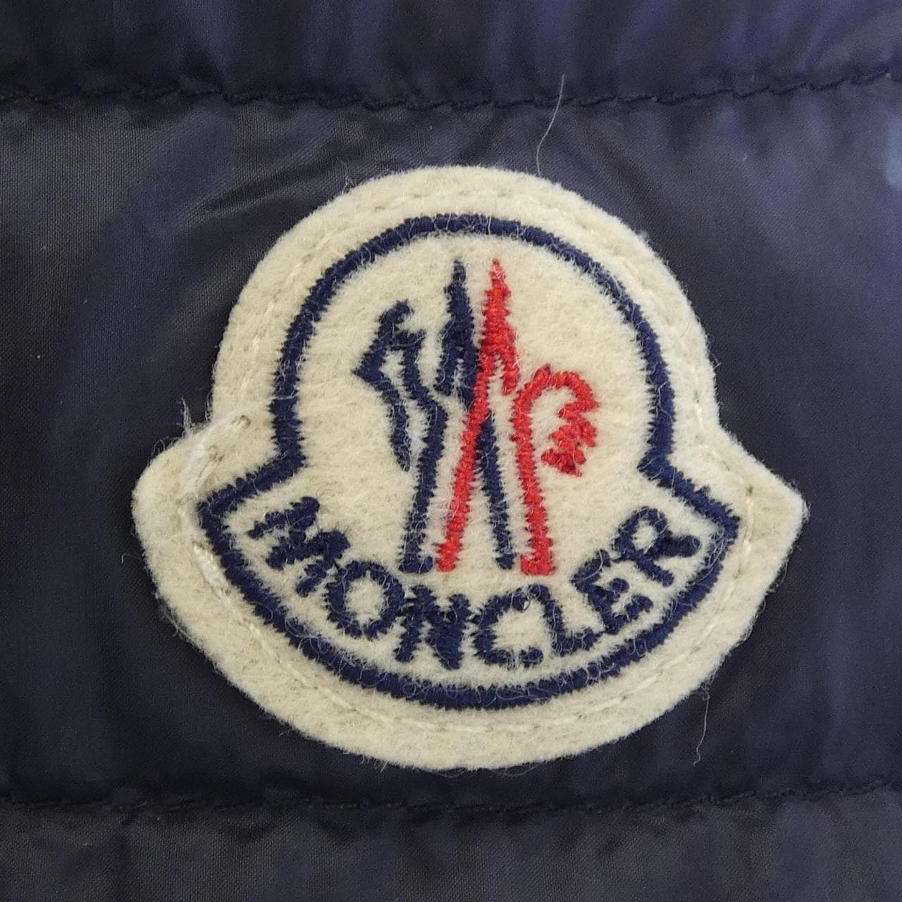 モンクレール MONCLER AGATELON ダウンコート
