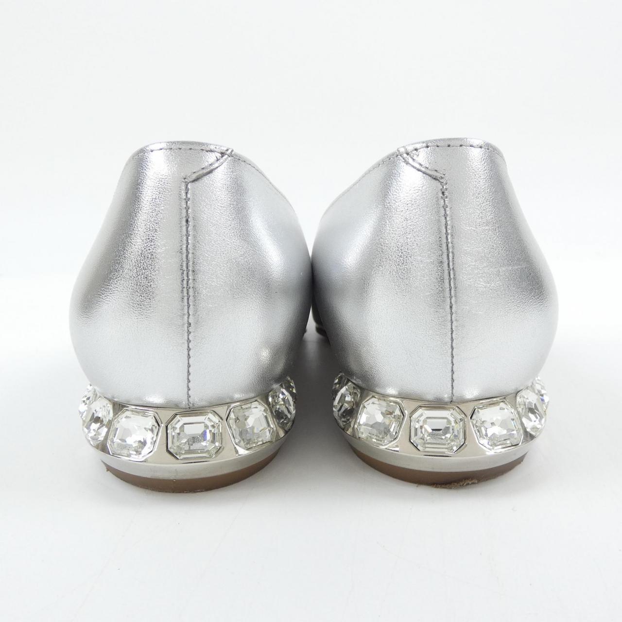 ロジェヴィヴィエ ROGER VIVIER シューズ