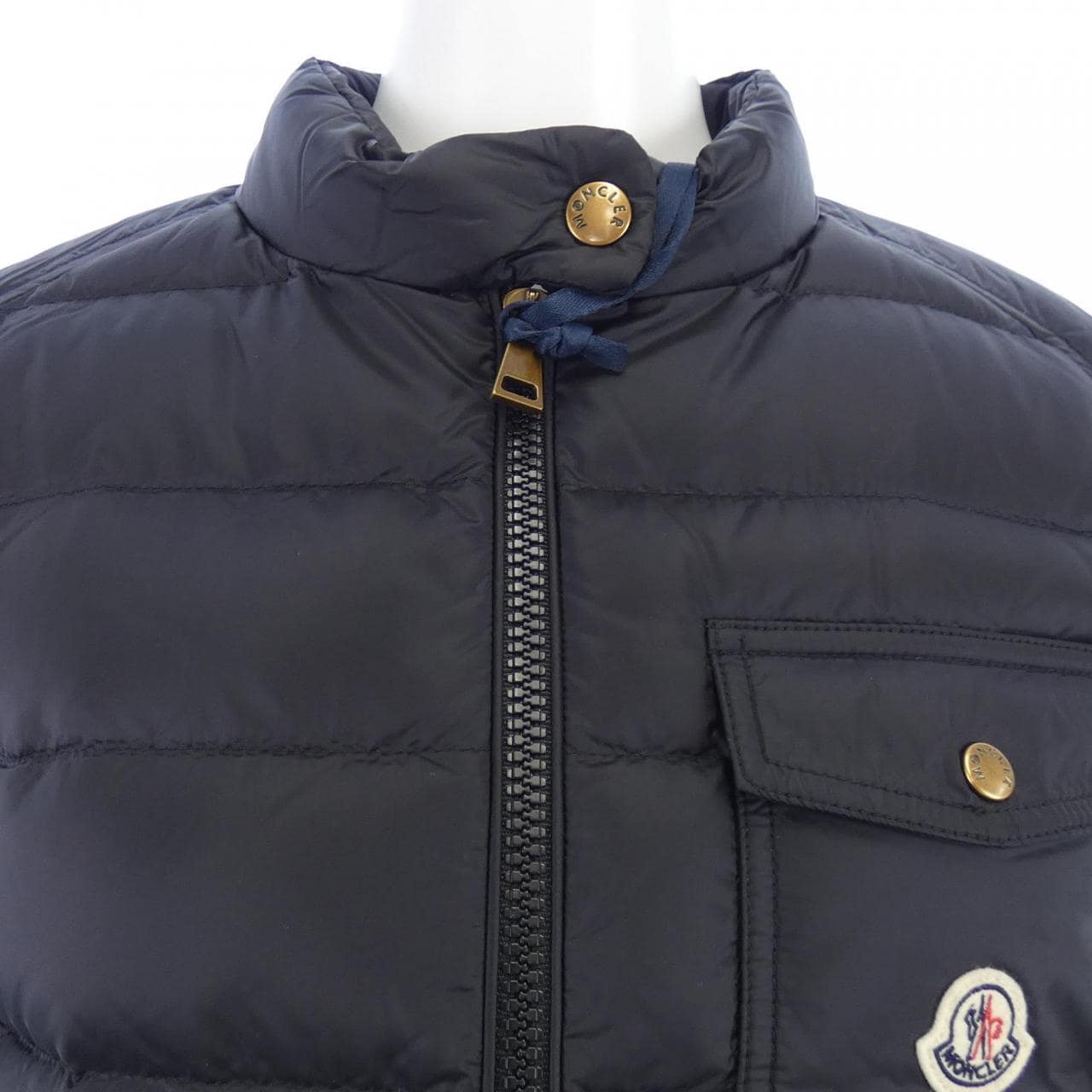 【新品】モンクレール MONCLER K20939B00028 ダウンジャケット