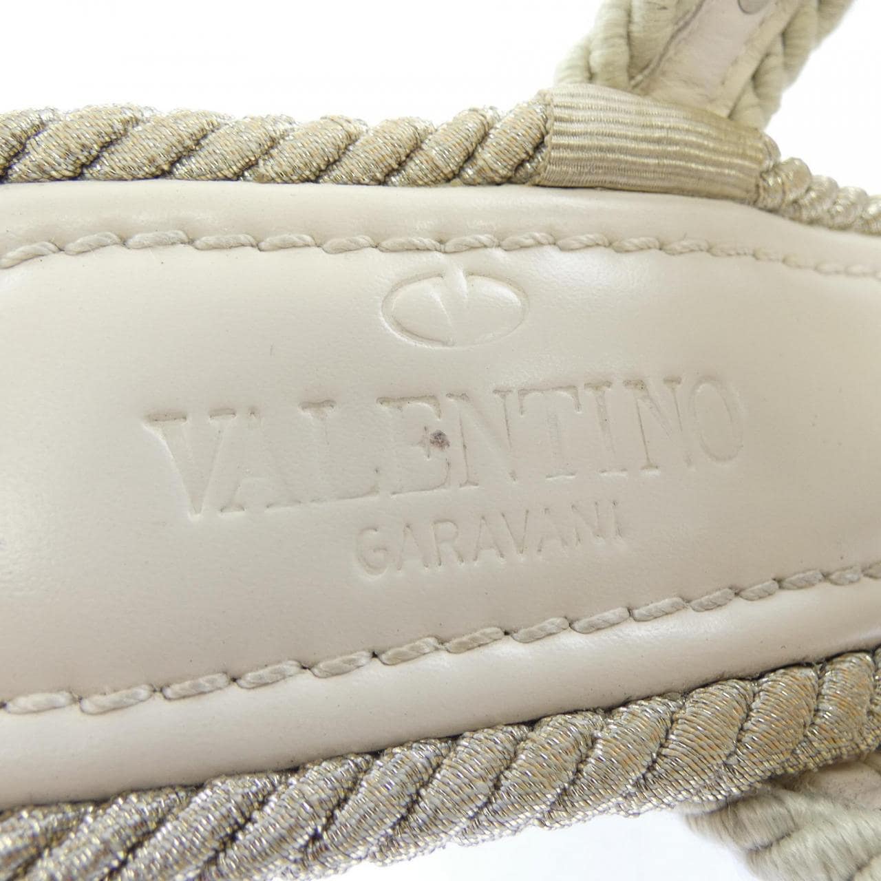 ヴァレンティノガラヴァーニ VALENTINO GARAVANI サンダル